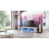 Vladon Buffet Bas Movie, Meuble TV avec 4 Compartiments Ouverts et placages décoratifs, Blanc Mat/Aspect Béton Oxyde, éclaira